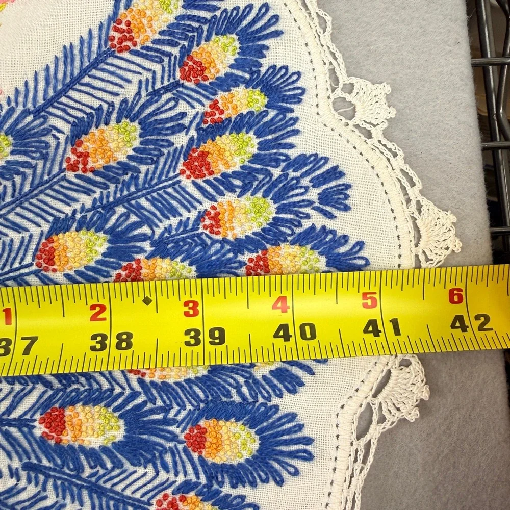 Vintage Hand Embroidered Peacock Table Runner White Lace Trim Floral‎ 41x17